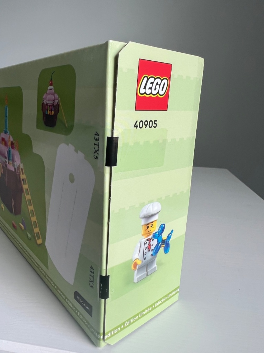 NIB LEGO 40905 Limited Edition Birthday Cupcake - Picture 4 of 5
